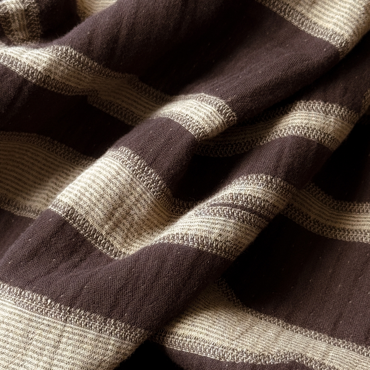 91家纺网 家纺一手货源 找家纺 棉小二 2026新款全棉大豆纤维冬被春秋被 黑布林