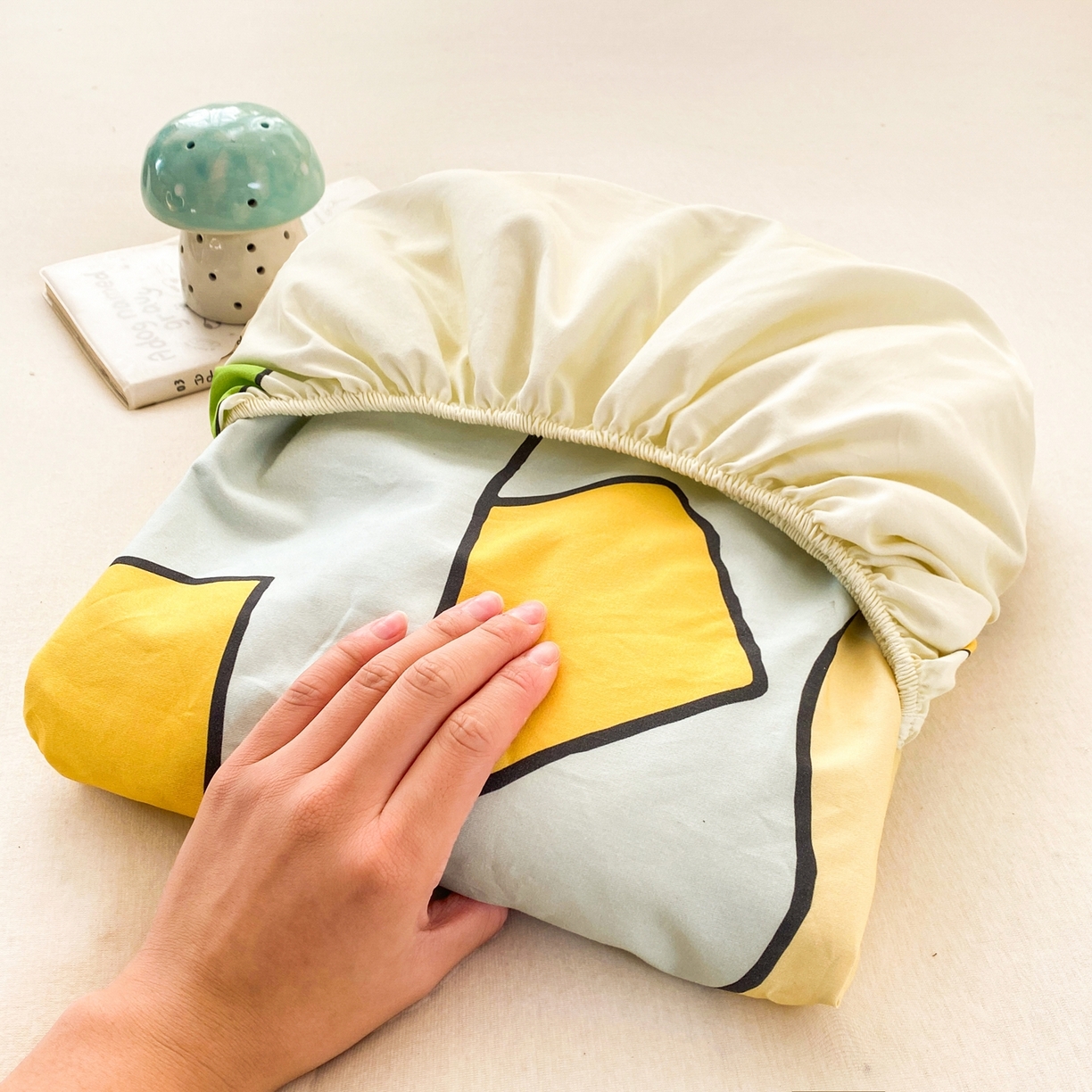 91家纺网 家纺一手货源 找家纺 博雅 2026新款蜡笔小新正版授权全棉纯棉大版床笠单件床笠单品单床笠 大版-睡衣小新