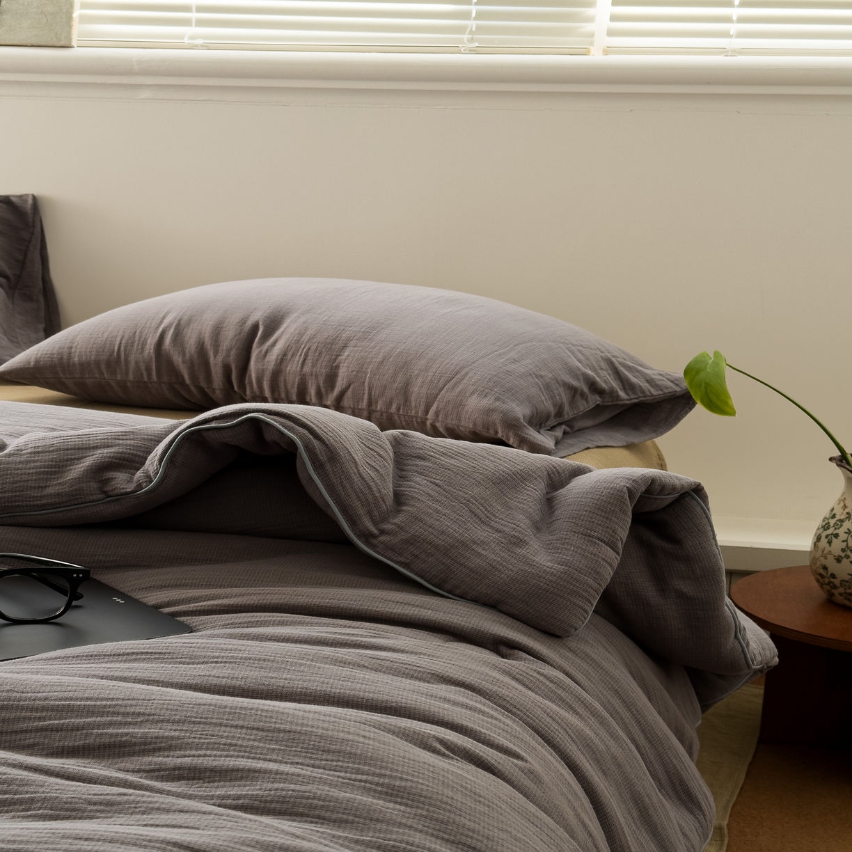 91家纺网 家纺一手货源 找家纺 棉小二 2026新款全棉大豆纤维冬被春秋被 千鸟格 灰