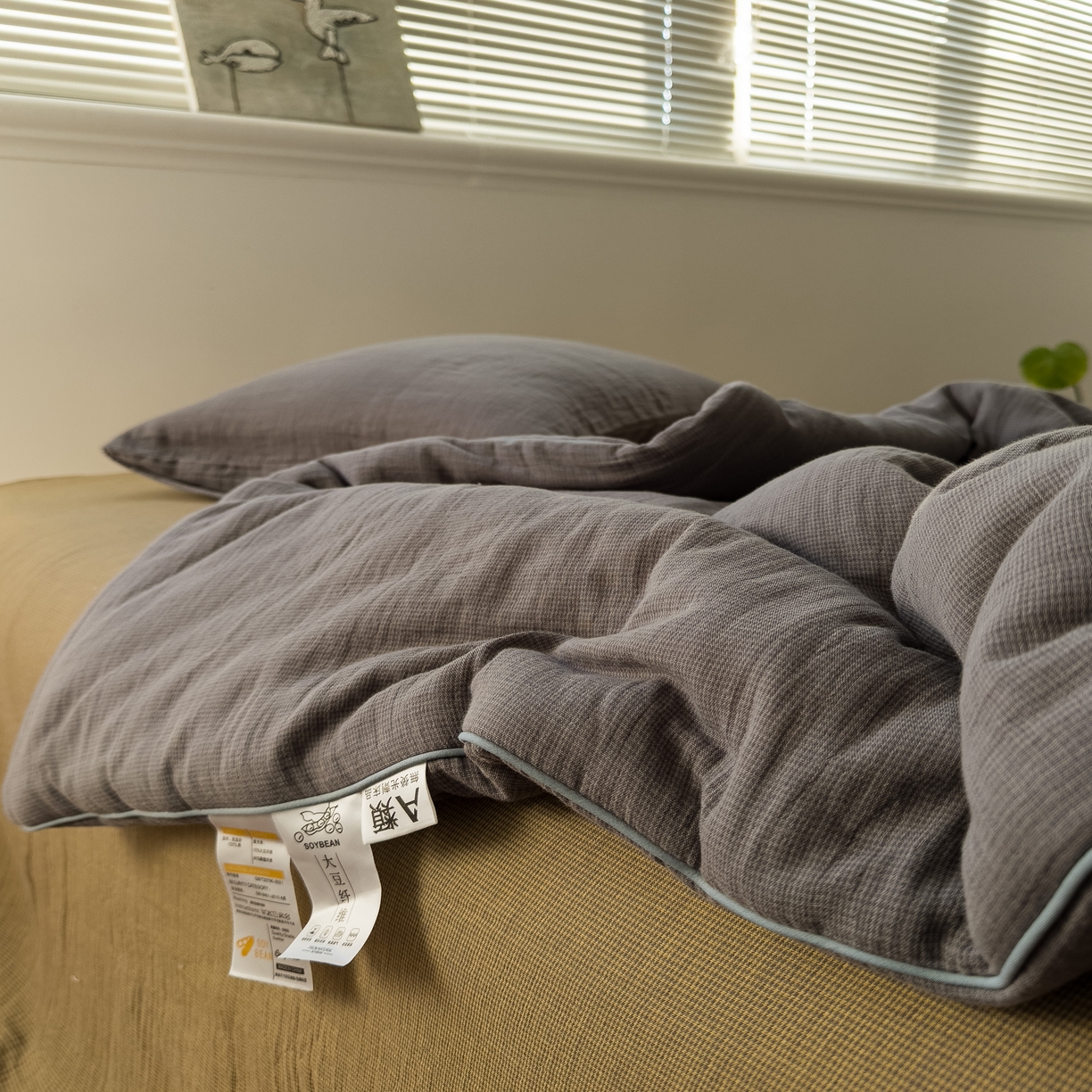 91家纺网 家纺一手货源 找家纺 棉小二 2026新款全棉大豆纤维冬被春秋被 千鸟格 灰