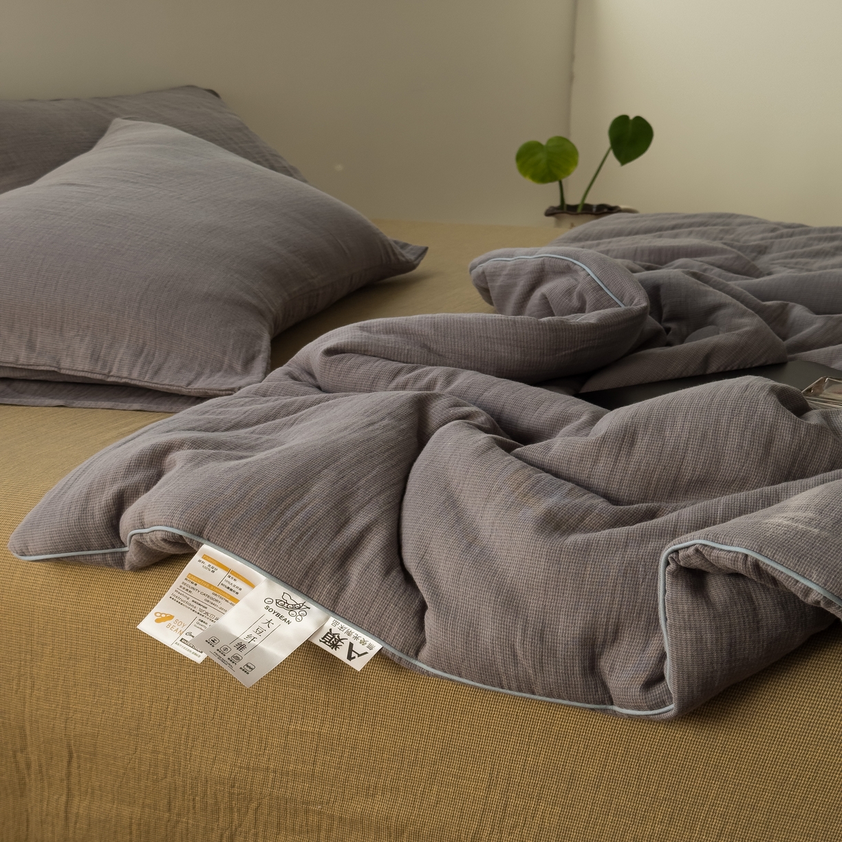 91家纺网 家纺一手货源 找家纺 棉小二 2026新款全棉大豆纤维冬被春秋被 千鸟格 灰