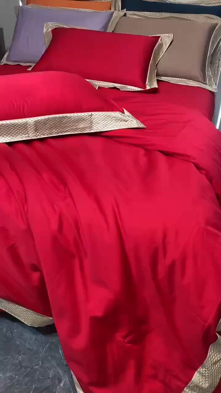 91家纺网 家纺一手货源 找家纺 edra 2026新款纯棉长绒棉轻奢绣花床盖款四件套-罗马假日 罗马假日-红