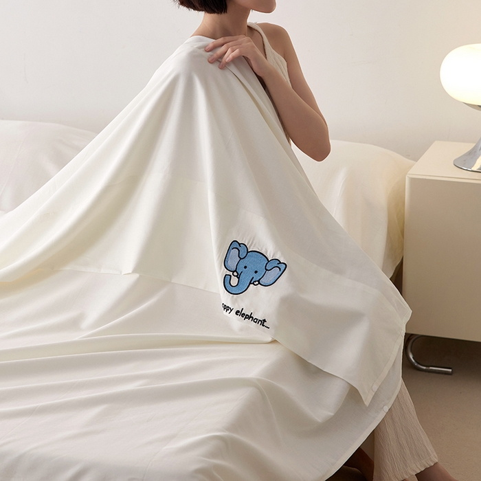 91家纺网 家纺一手货源 找家纺 沐珩家纺 2026新款糯感全棉定制正版卡通绣花大雁纹旅行酒店隔脏睡袋 蓝色小象