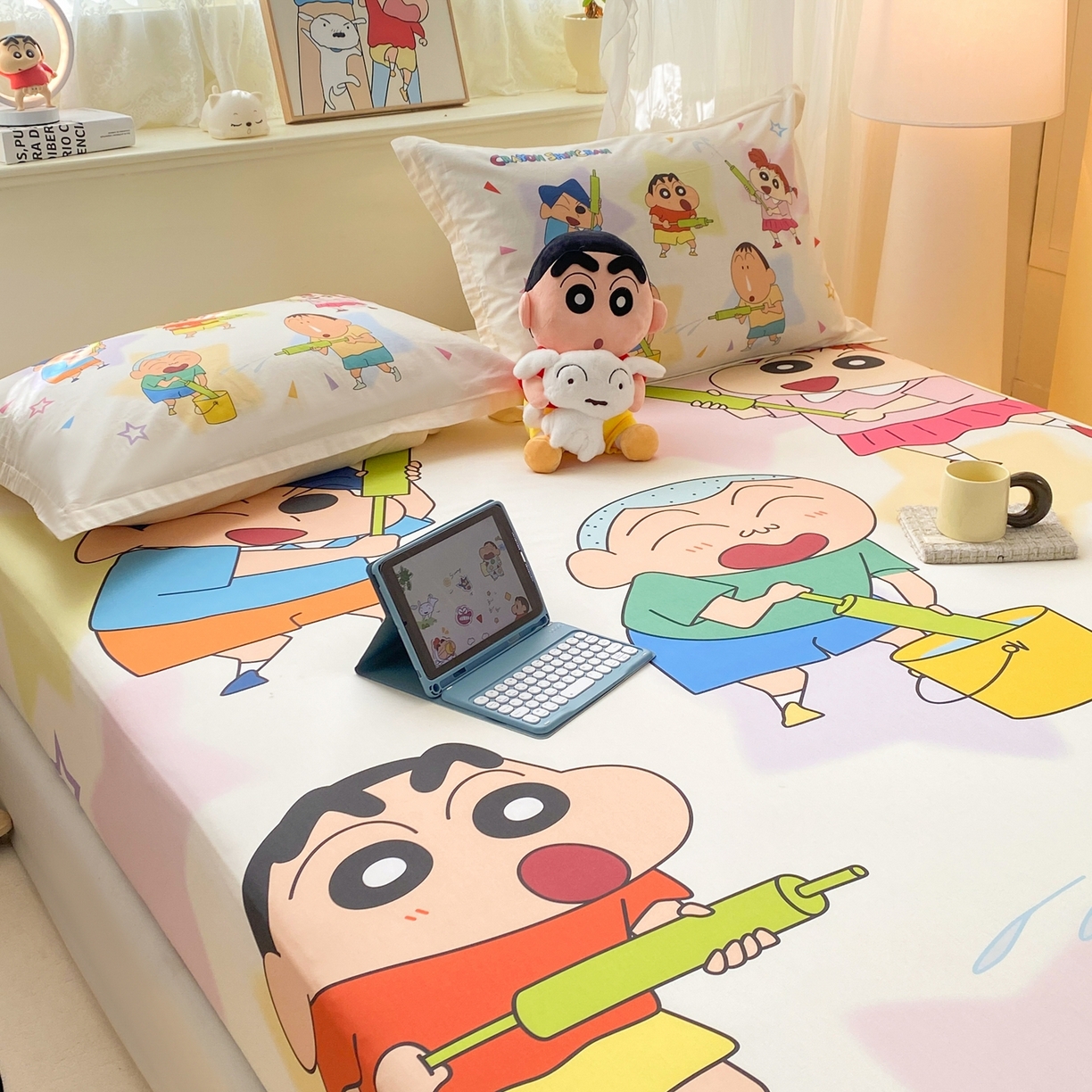 91家纺网 家纺一手货源 找家纺 博雅 2026新款蜡笔小新正版授权全棉纯棉大版床笠单件床笠单品单床笠 大版-游玩蜡笔小新