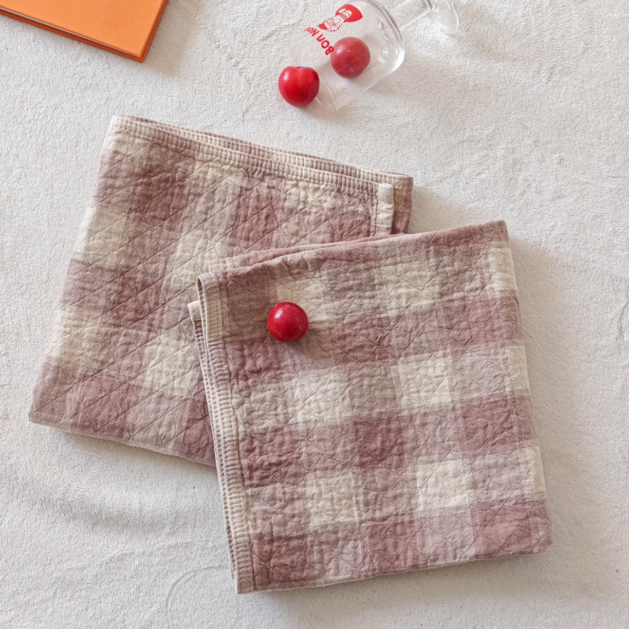 91家纺网 家纺一手货源 找家纺 （总）沐瑟家纺 2026新款格子款枕巾垫巾