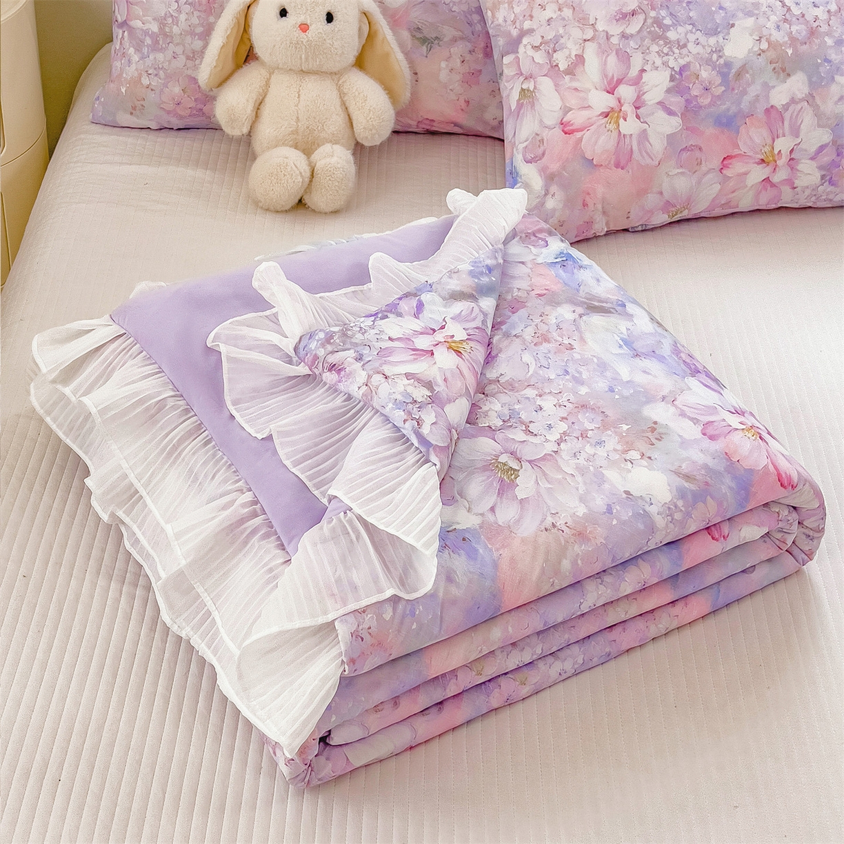 91家纺网 家纺一手货源 找家纺 兄弟坊 2026春夏新款小清新凉感韩版花边夏被夏凉被午睡被空调被 芬芳花园