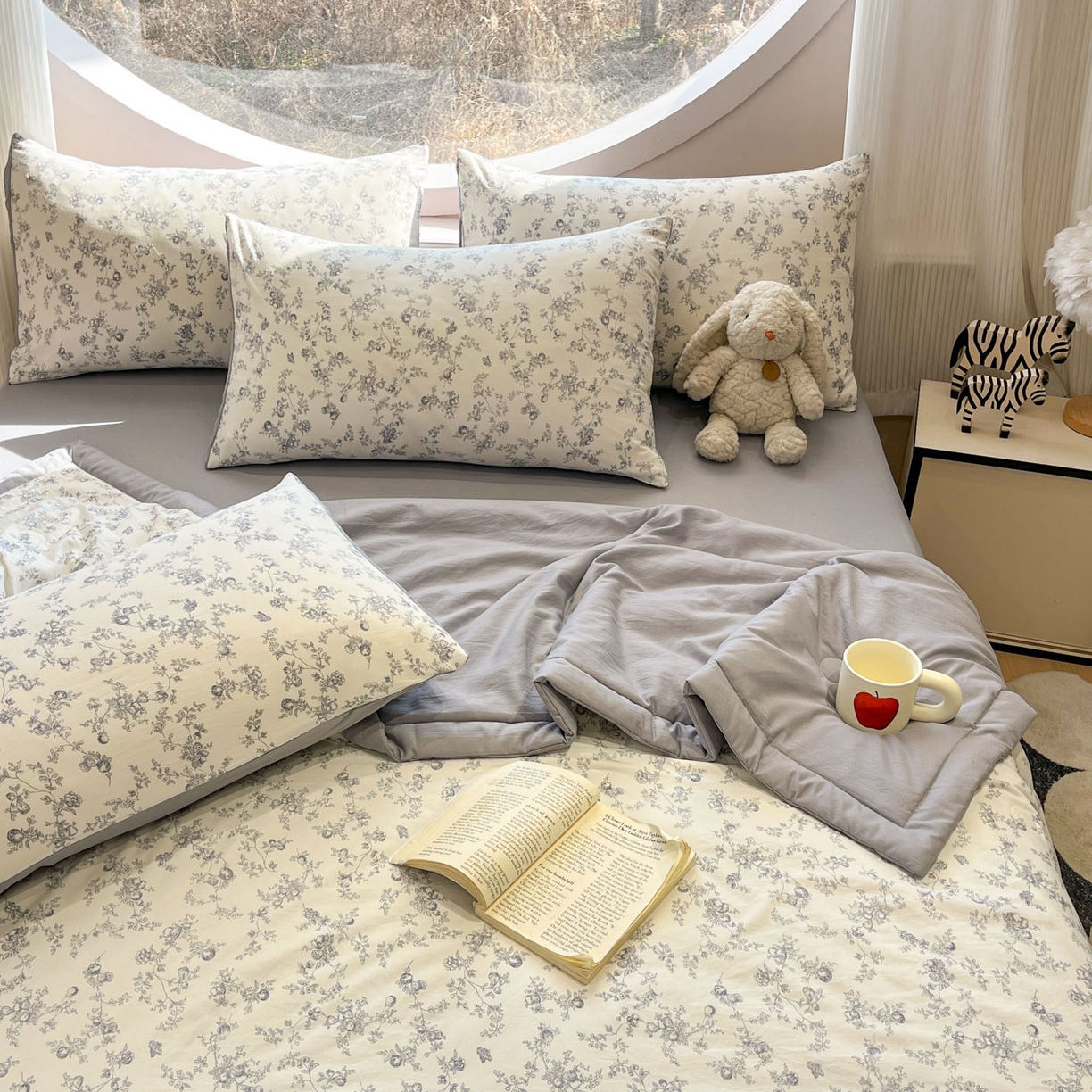 一加一 2026新款洛卡棉印花大豆夏被四件套 白瓷花絮