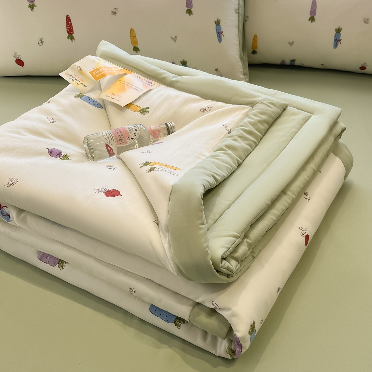 91家纺网 家纺一手货源 找家纺 一加一 2026新款洛卡棉印花大豆夏被四件套 彩色萝卜