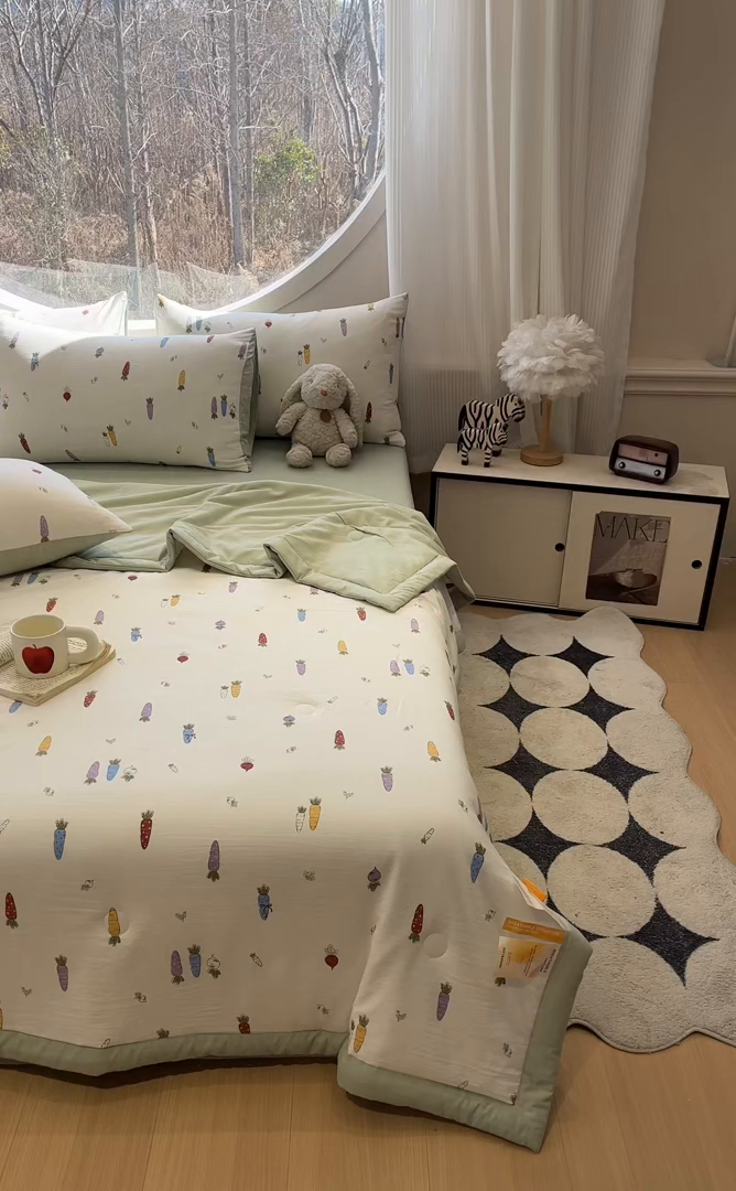 91家纺网 家纺一手货源 找家纺 一加一 2026新款洛卡棉印花大豆夏被四件套 彩色萝卜