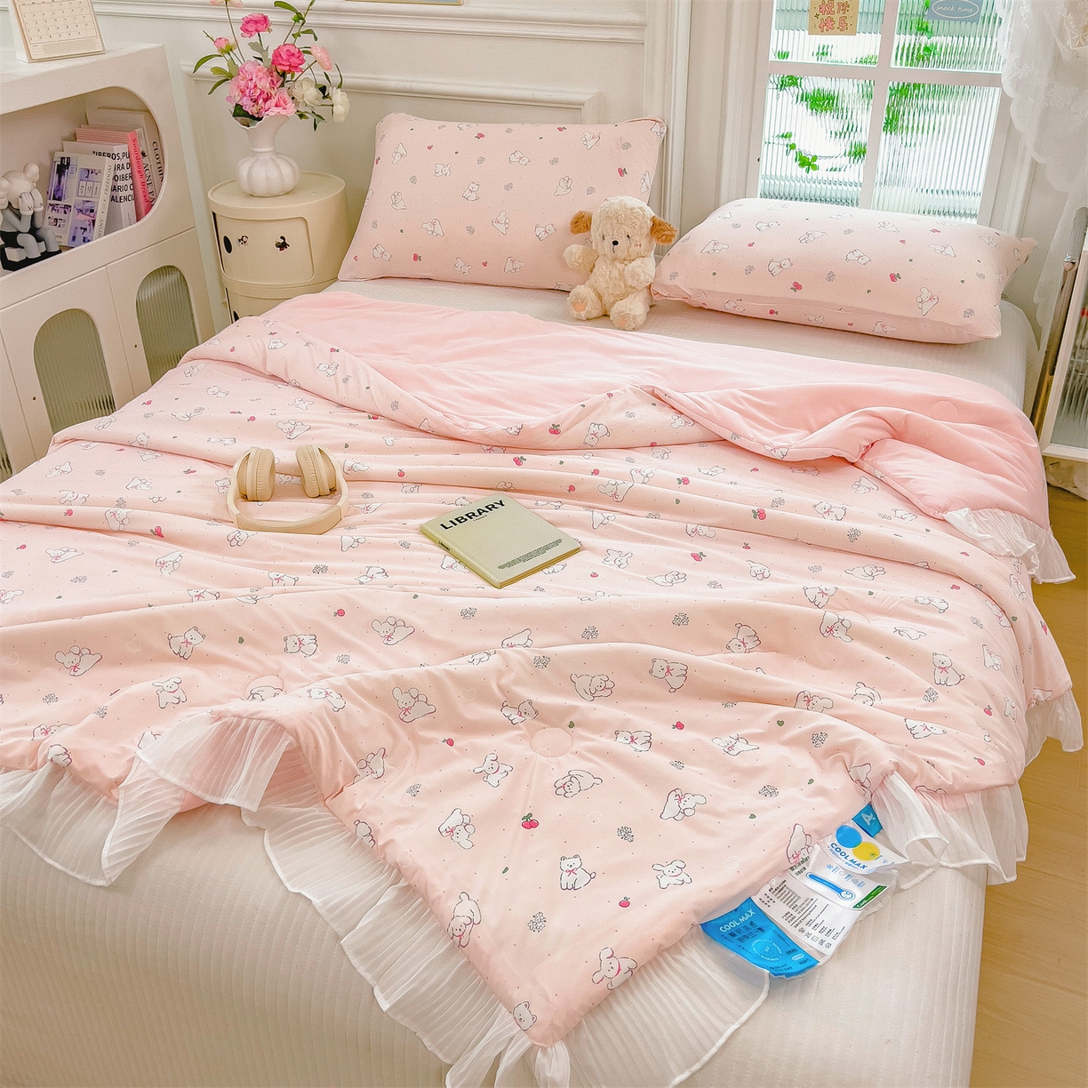 91家纺网 家纺一手货源 找家纺 兄弟坊 2026春夏新款小清新凉感韩版花边夏被夏凉被午睡被空调被 狗狗游乐场-粉色