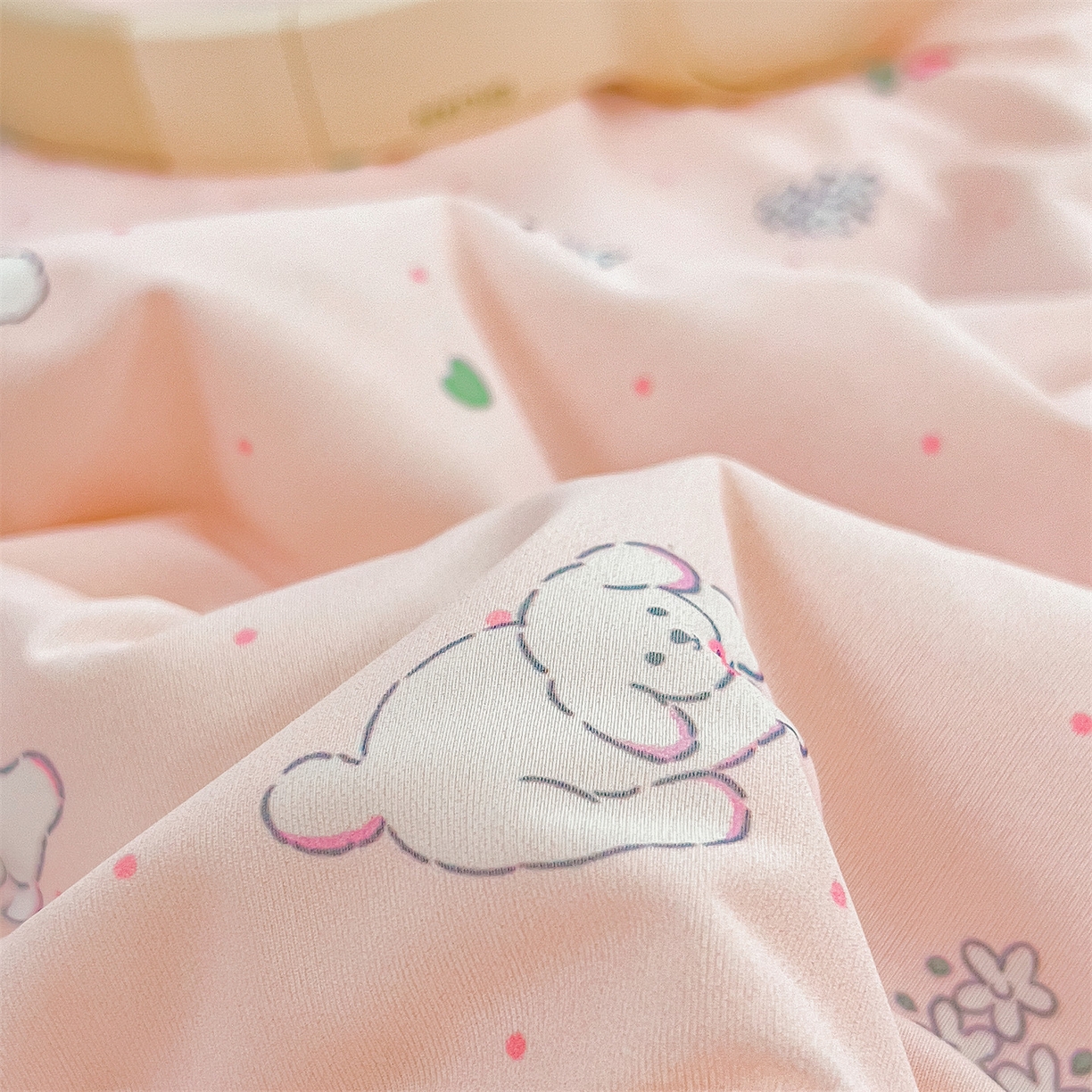 91家纺网 家纺一手货源 找家纺 兄弟坊 2026春夏新款小清新凉感韩版花边夏被夏凉被午睡被空调被 狗狗游乐场-粉色