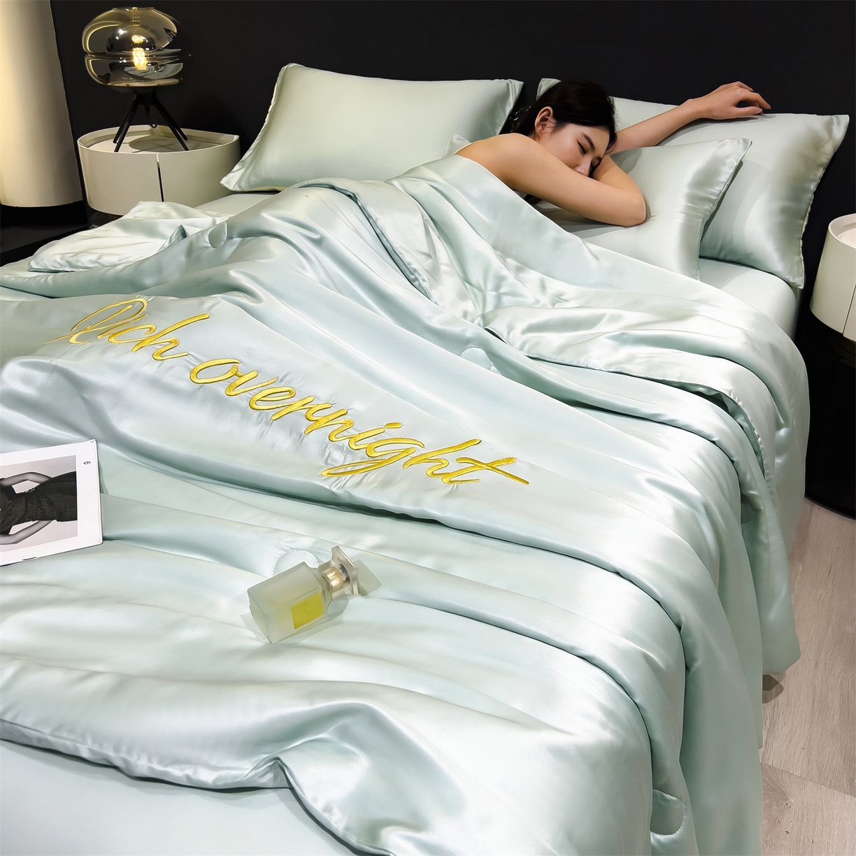 91家纺网 家纺一手货源 找家纺 兄弟坊 2026春夏新款水洗冰丝刺绣纯色夏被夏被四件套夏凉被空调被 春芽绿