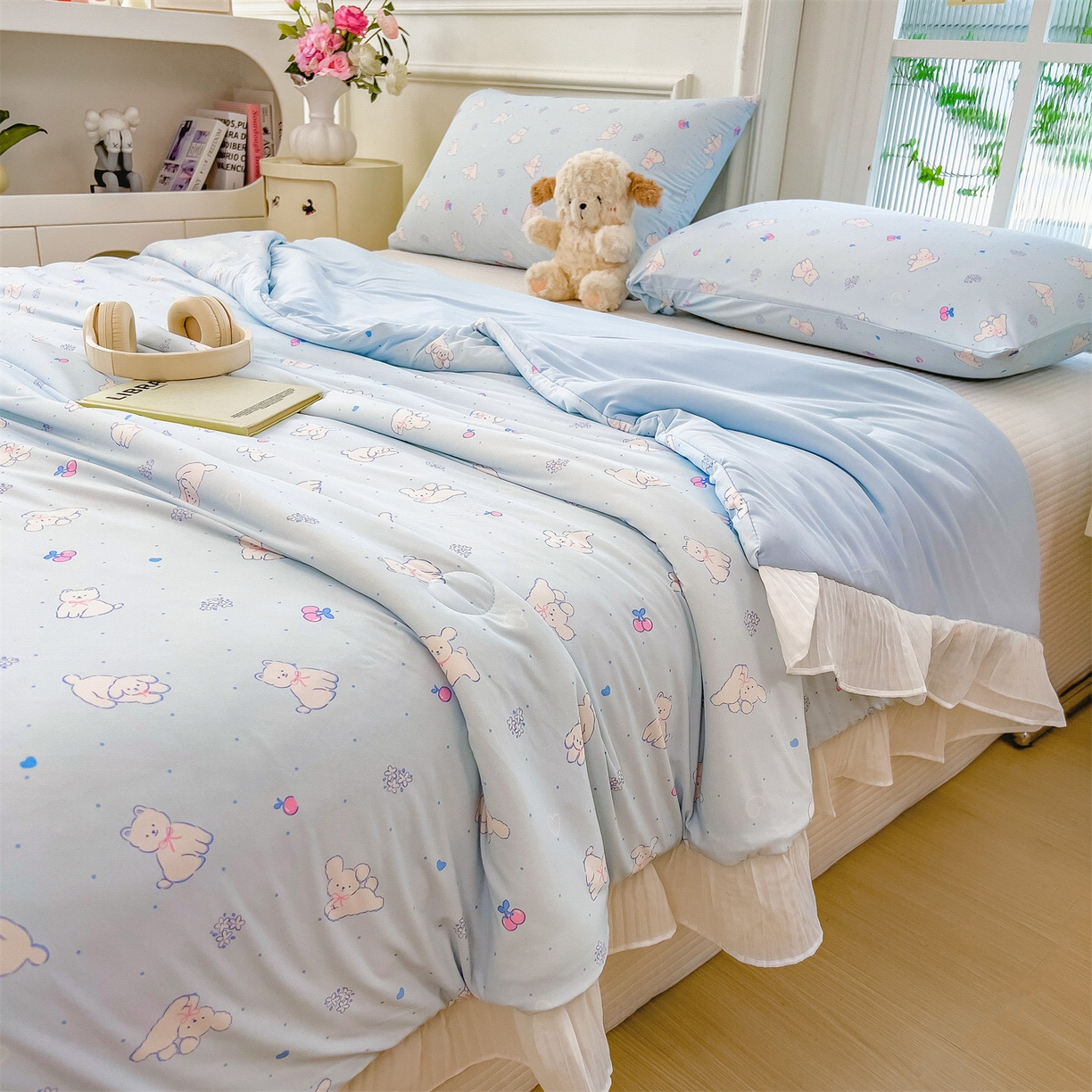 91家纺网 家纺一手货源 找家纺 兄弟坊 2026春夏新款小清新凉感韩版花边夏被夏凉被午睡被空调被 狗狗游乐场-蓝色