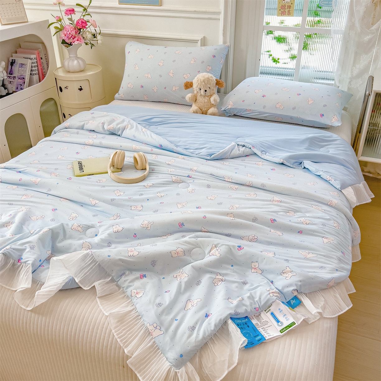 91家纺网 家纺一手货源 找家纺 兄弟坊 2026春夏新款小清新凉感韩版花边夏被夏凉被午睡被空调被 狗狗游乐场-蓝色