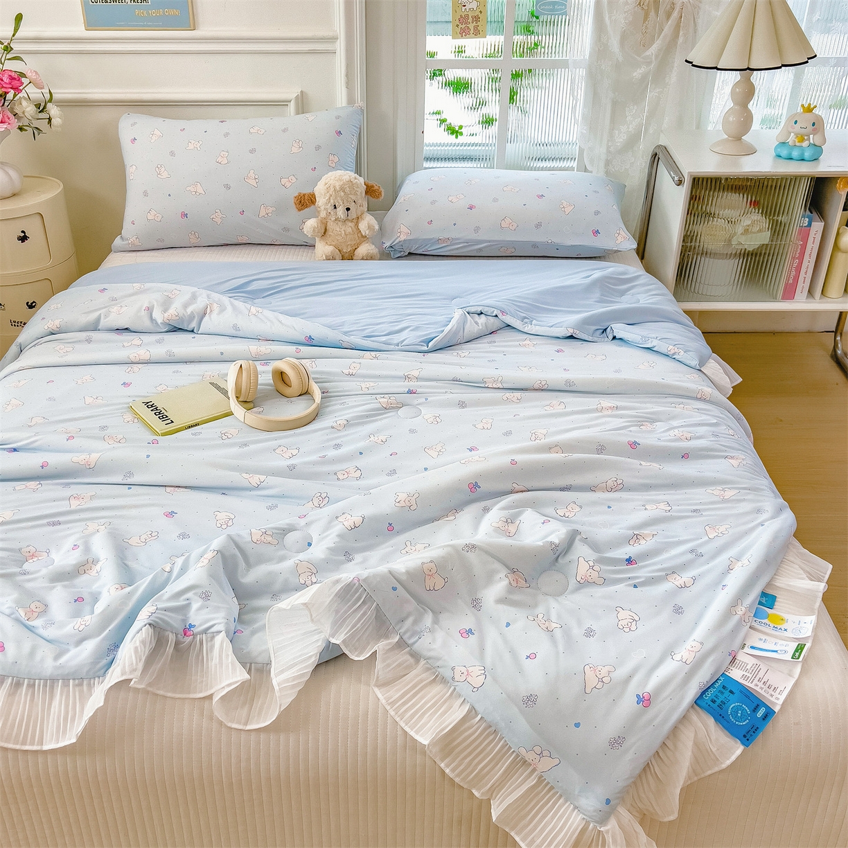 91家纺网 家纺一手货源 找家纺 兄弟坊 2026春夏新款小清新凉感韩版花边夏被夏凉被午睡被空调被 狗狗游乐场-蓝色