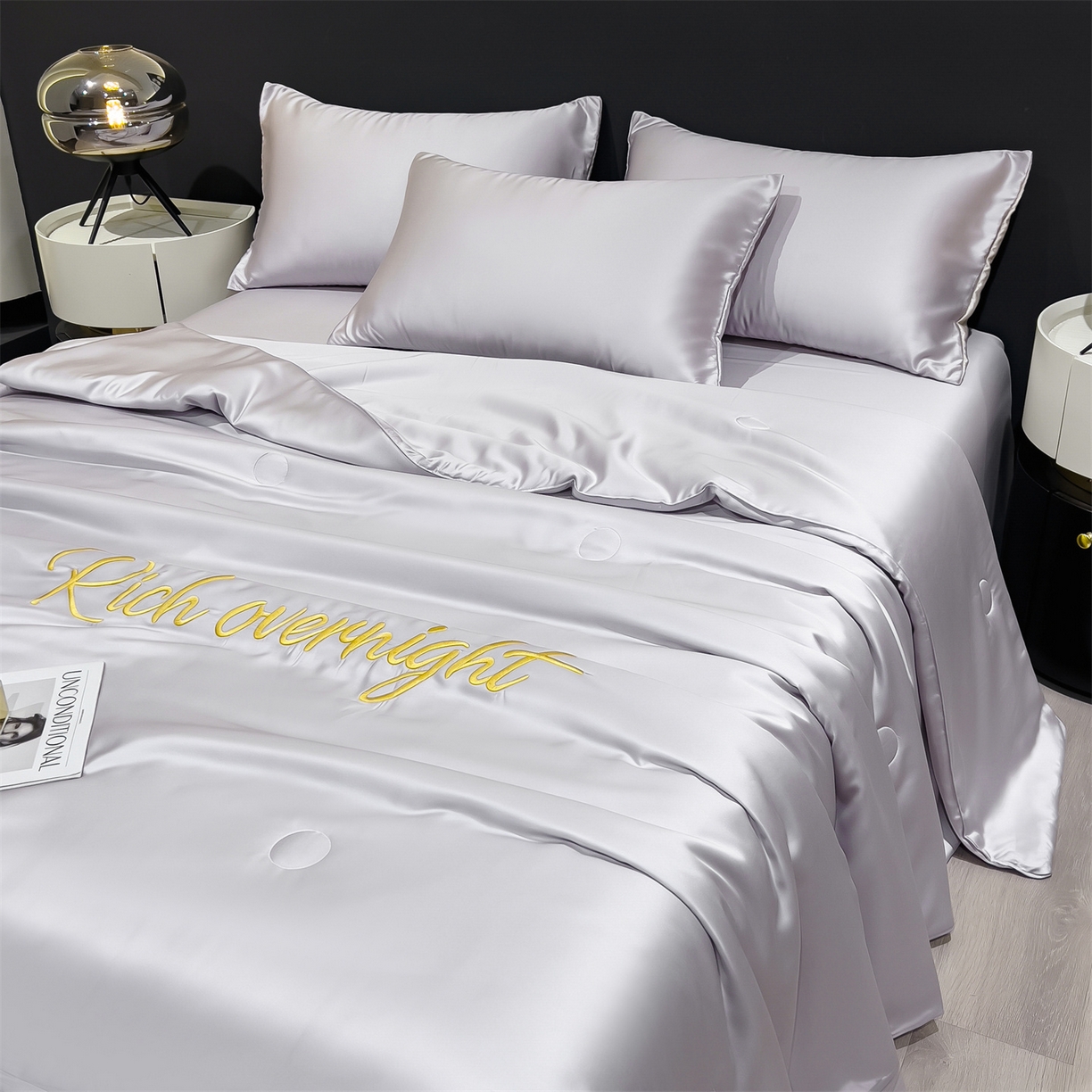 91家纺网 家纺一手货源 找家纺 兄弟坊 2026春夏新款水洗冰丝刺绣纯色夏被夏被四件套夏凉被空调被 暮山灰