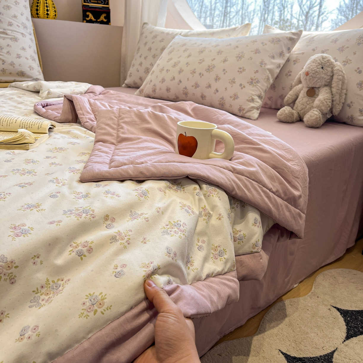 91家纺网 家纺一手货源 找家纺 一加一 2026新款洛卡棉印花大豆夏被四件套 粉紫花序