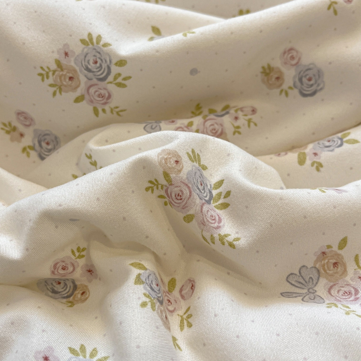 91家纺网 家纺一手货源 找家纺 一加一 2026新款洛卡棉印花大豆夏被四件套 粉紫花序