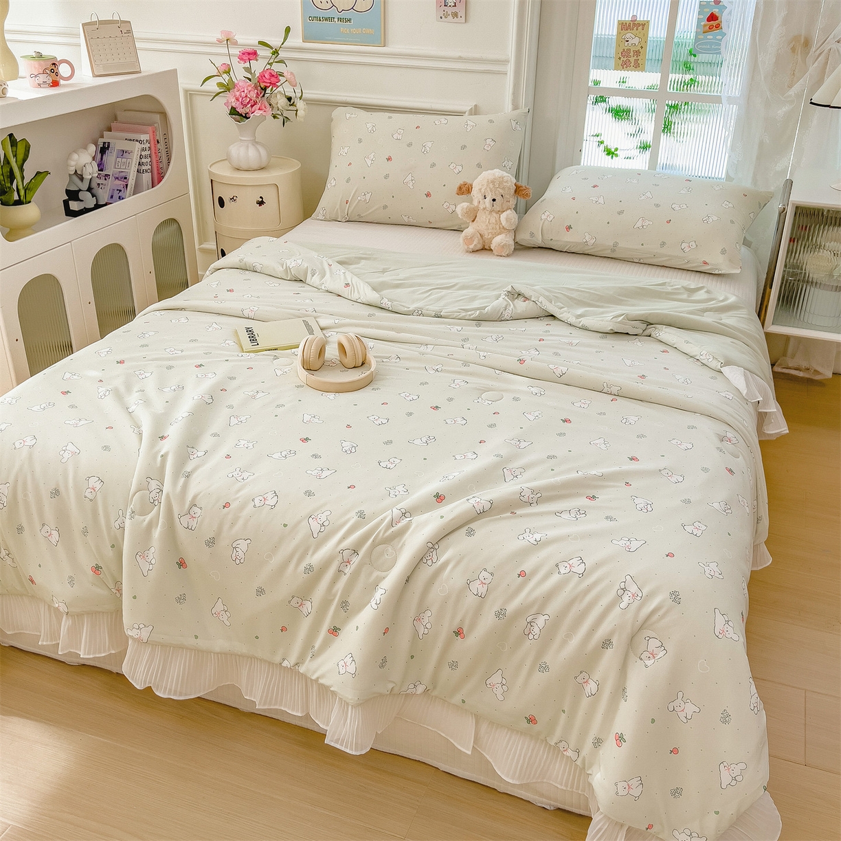 91家纺网 家纺一手货源 找家纺 兄弟坊 2026春夏新款小清新凉感韩版花边夏被夏凉被午睡被空调被 狗狗游乐场-素绿色