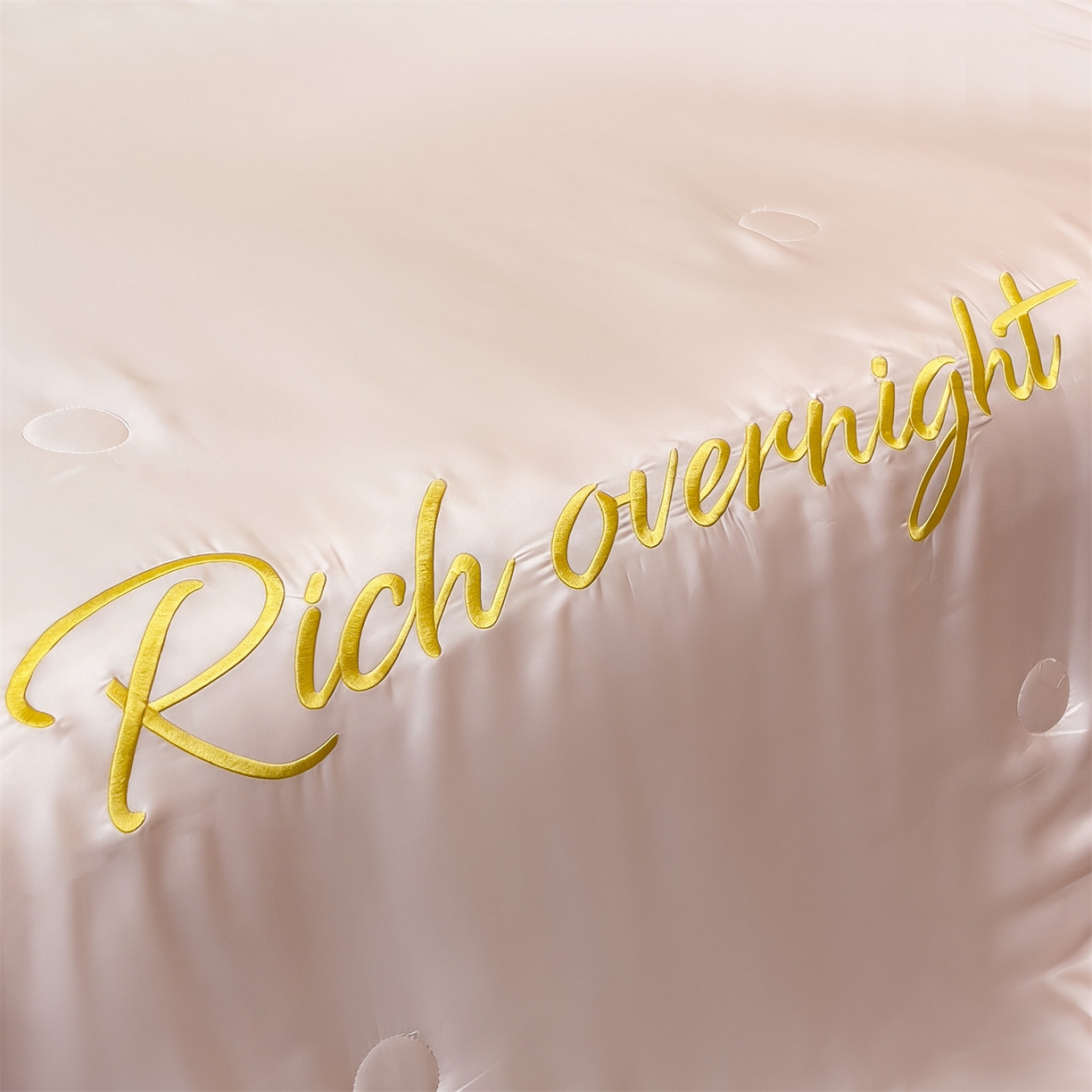 91家纺网 家纺一手货源 找家纺 兄弟坊 2026春夏新款水洗冰丝刺绣纯色夏被夏被四件套夏凉被空调被 浅桃粉