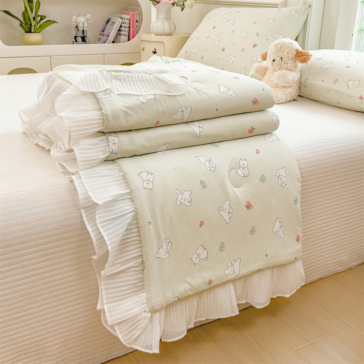 91家纺网 家纺一手货源 找家纺 兄弟坊 2026春夏新款小清新凉感韩版花边夏被夏凉被午睡被空调被 狗狗游乐场-素绿色