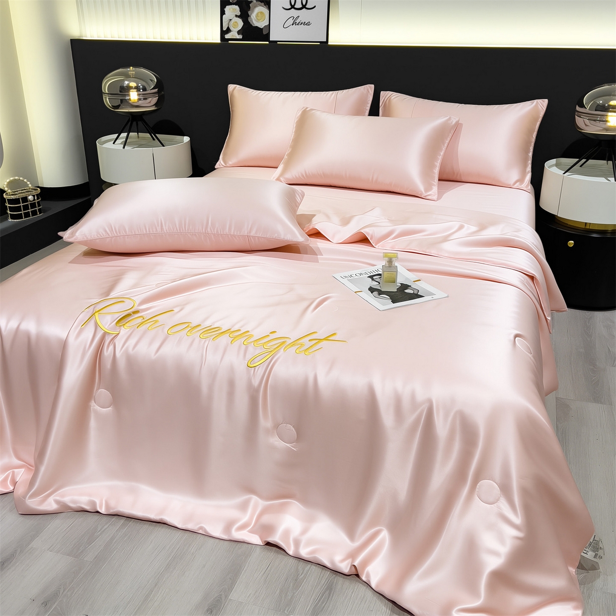 91家纺网 家纺一手货源 找家纺 兄弟坊 2026春夏新款水洗冰丝刺绣纯色夏被夏被四件套夏凉被空调被 浅桃粉