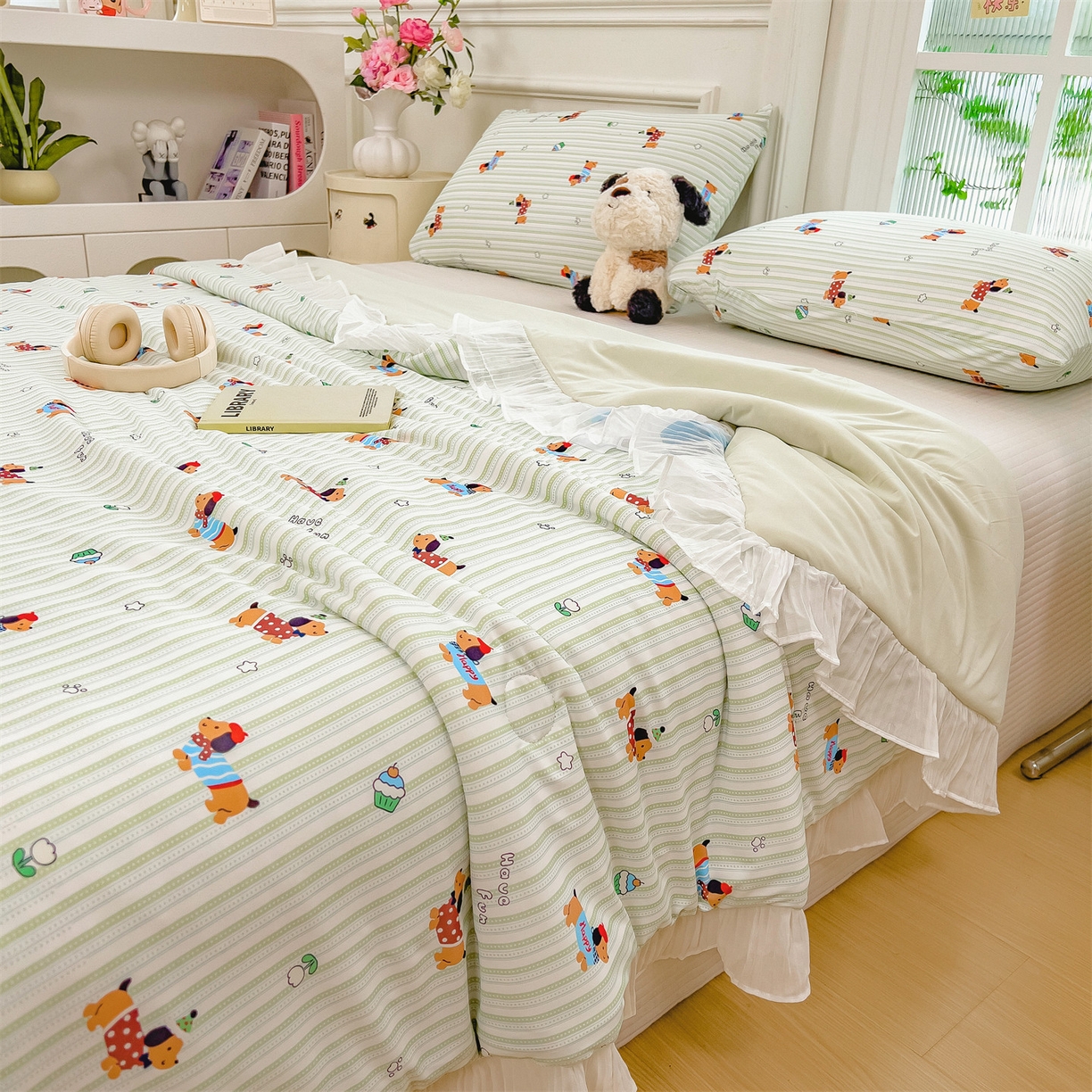 91家纺网 家纺一手货源 找家纺 兄弟坊 2026春夏新款小清新凉感韩版花边夏被夏凉被午睡被空调被 腊肠狗-条纹绿