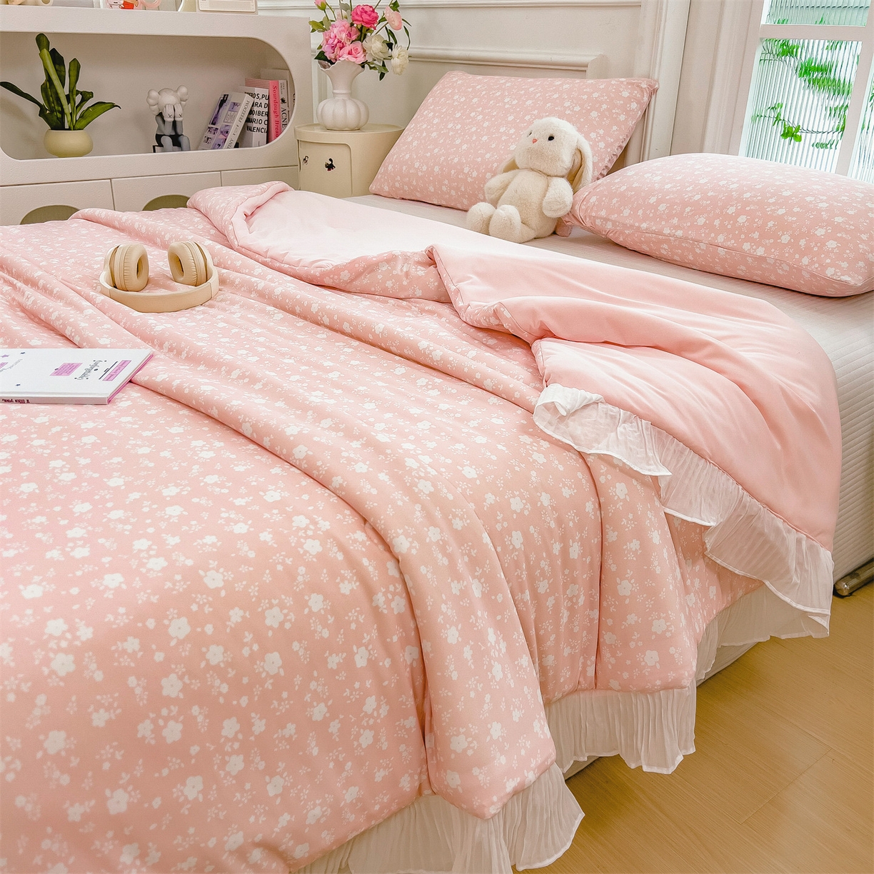 91家纺网 家纺一手货源 找家纺 兄弟坊 2026春夏新款小清新凉感韩版花边夏被夏凉被午睡被空调被 小碎花粉