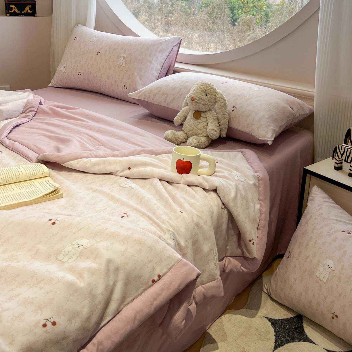 91家纺网 家纺一手货源 找家纺 一加一 2026新款洛卡棉印花大豆夏被四件套 软心小狗