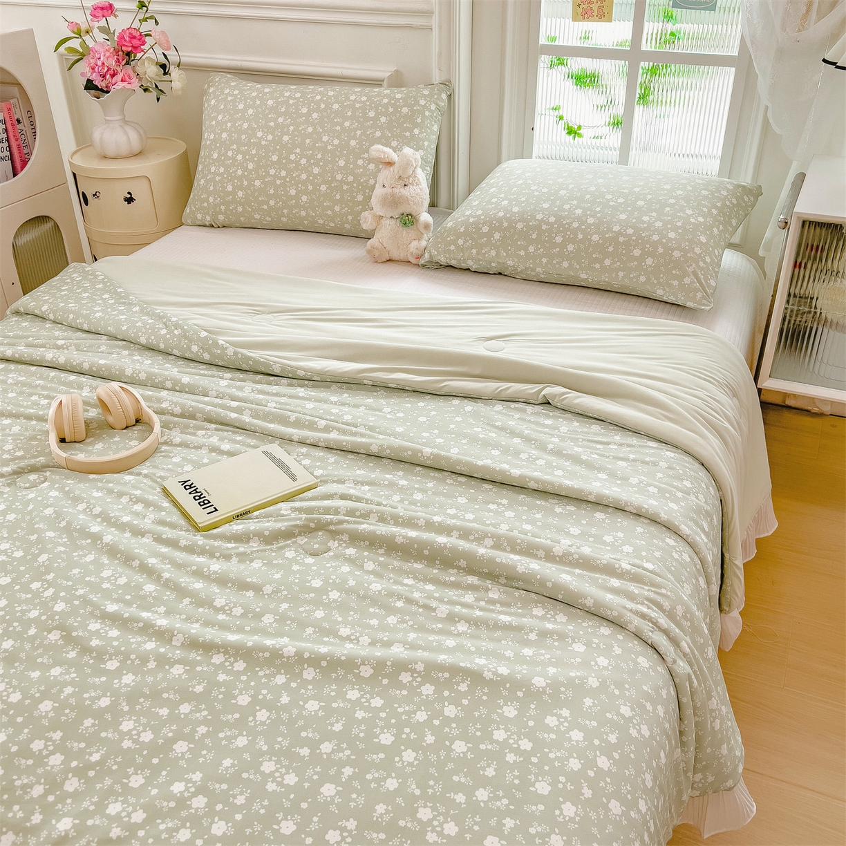 91家纺网 家纺一手货源 找家纺 兄弟坊 2026春夏新款小清新凉感韩版花边夏被夏凉被午睡被空调被 小碎花绿