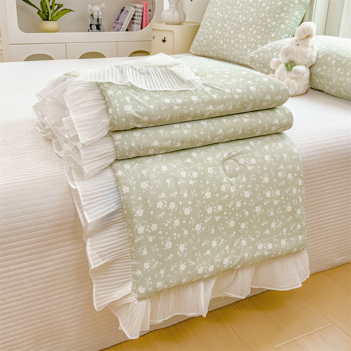 91家纺网 家纺一手货源 找家纺 兄弟坊 2026春夏新款小清新凉感韩版花边夏被夏凉被午睡被空调被 小碎花绿