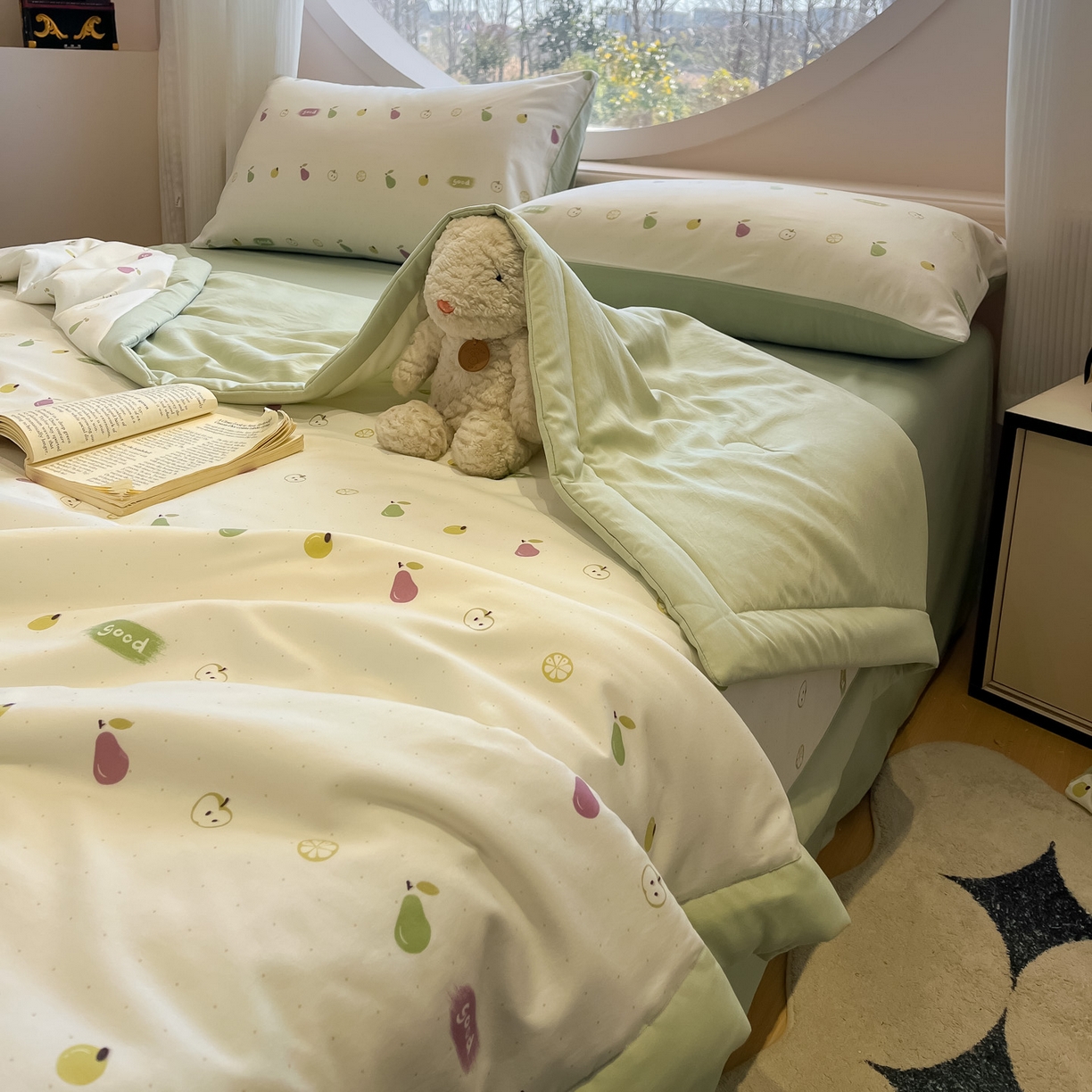 91家纺网 家纺一手货源 找家纺 一加一 2026新款洛卡棉印花大豆夏被四件套 元气小果