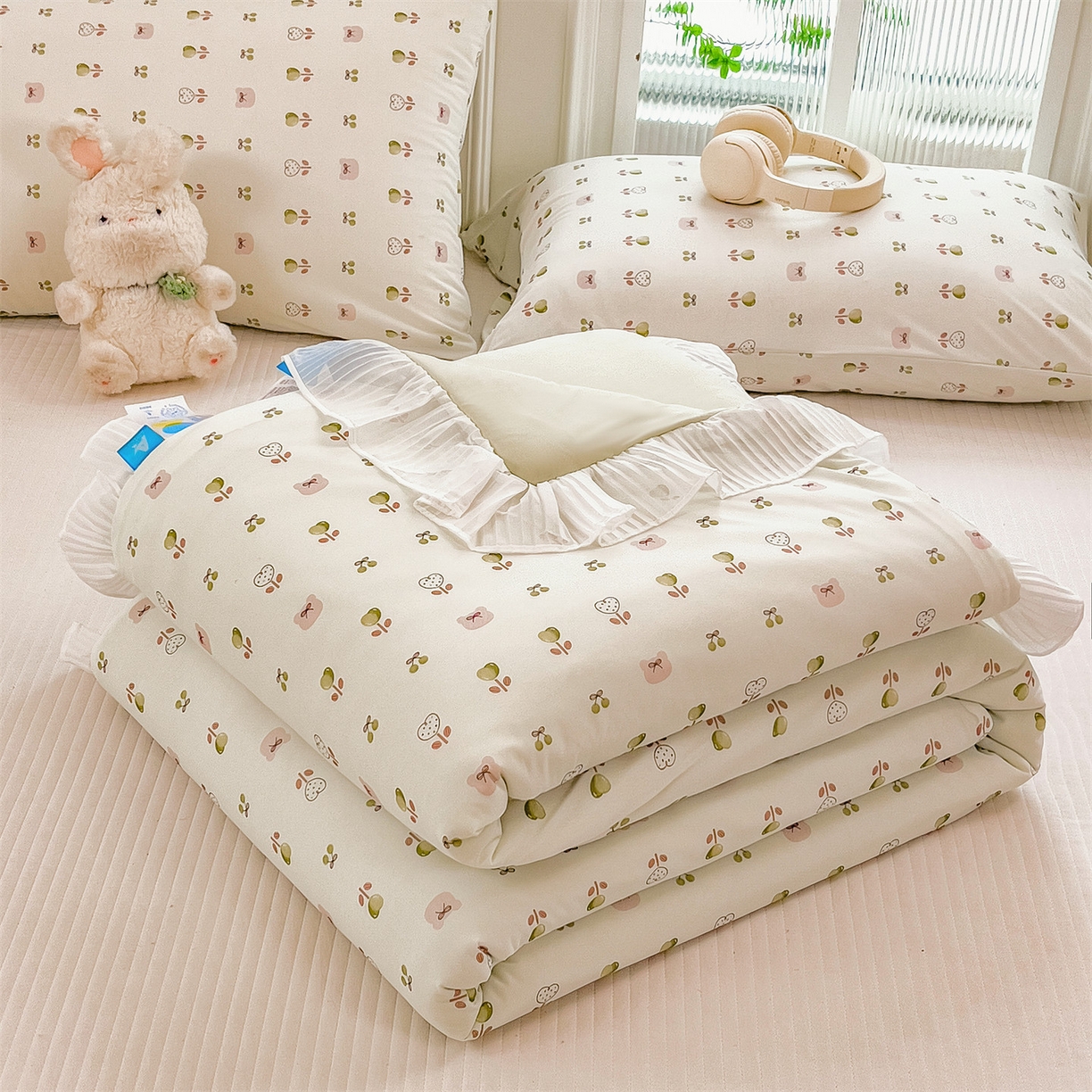 91家纺网 家纺一手货源 找家纺 兄弟坊 2026春夏新款小清新凉感韩版花边夏被夏凉被午睡被空调被 种子花园