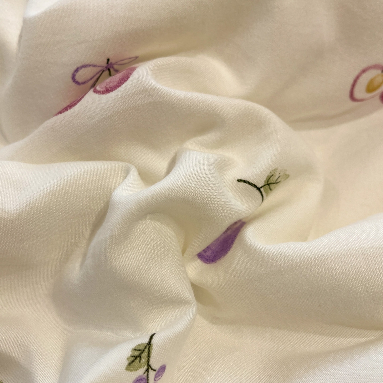 91家纺网 家纺一手货源 找家纺 一加一 2026新款洛卡棉印花大豆夏被四件套 紫樱奶芙