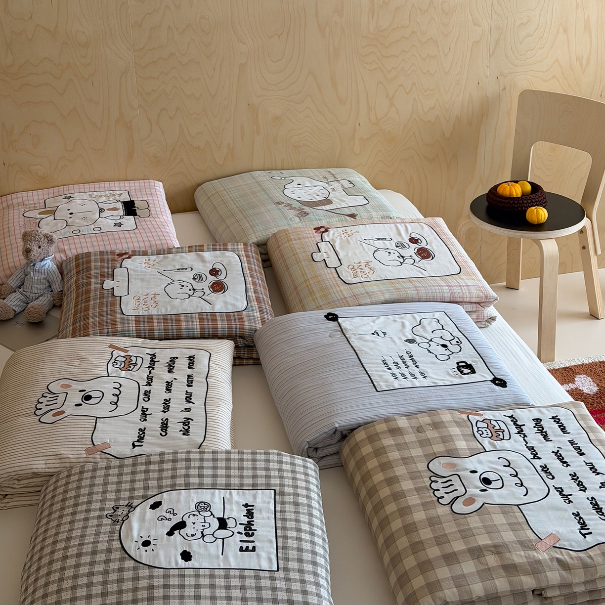 91家纺网 家纺一手货源 找家纺 （总）一加一 2026新款全棉双层纱贴布绣大豆夏被-格格乐园