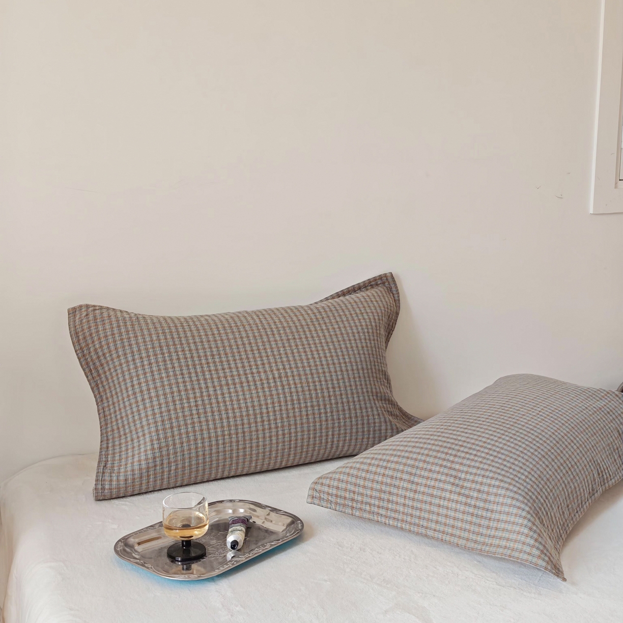 91家纺网 家纺一手货源 找家纺 沐瑟家纺 2026新款格子款枕巾垫巾 芸榕-灰绿