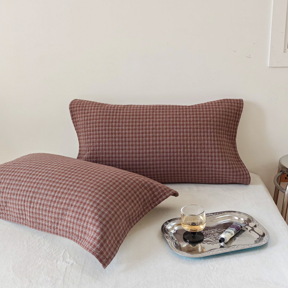 91家纺网 家纺一手货源 找家纺 沐瑟家纺 2026新款格子款枕巾垫巾 芸榕-咖色