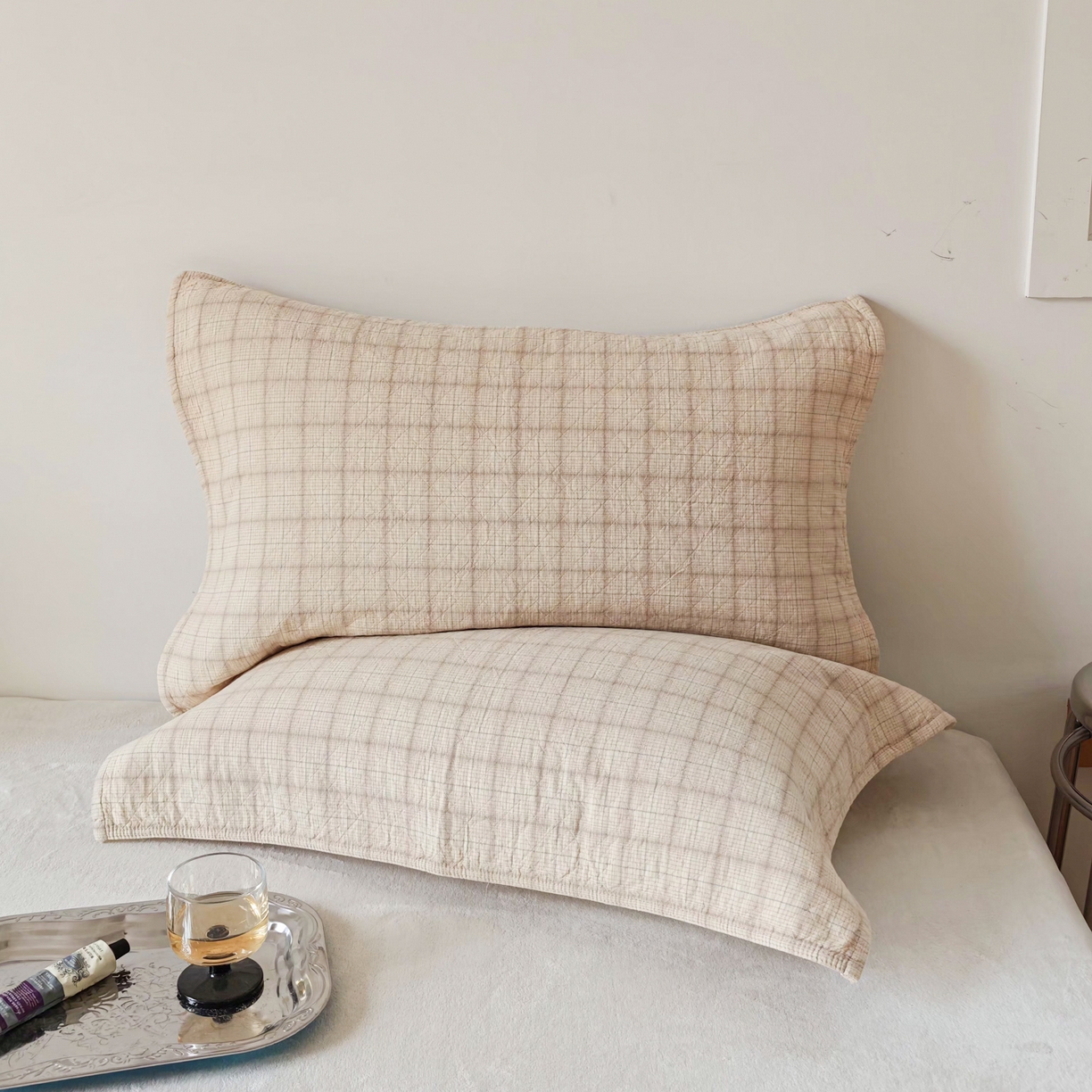 91家纺网 家纺一手货源 找家纺 沐瑟家纺 2026新款格子款枕巾垫巾 芸柚-米白