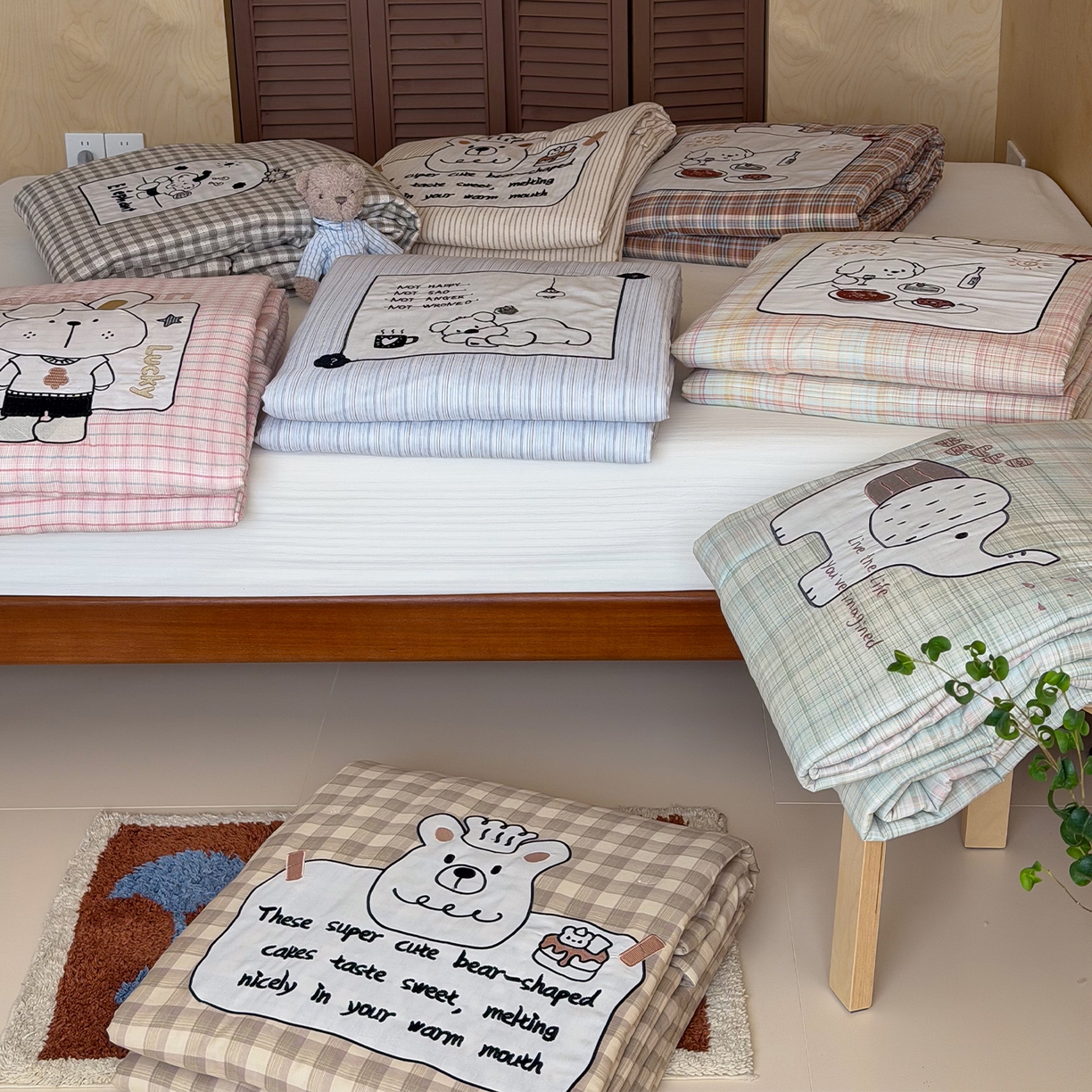 91家纺网 家纺一手货源 找家纺 一加一 2026新款全棉双层纱贴布绣大豆夏被-格格乐园 组合图【仅供参考 不可下单】