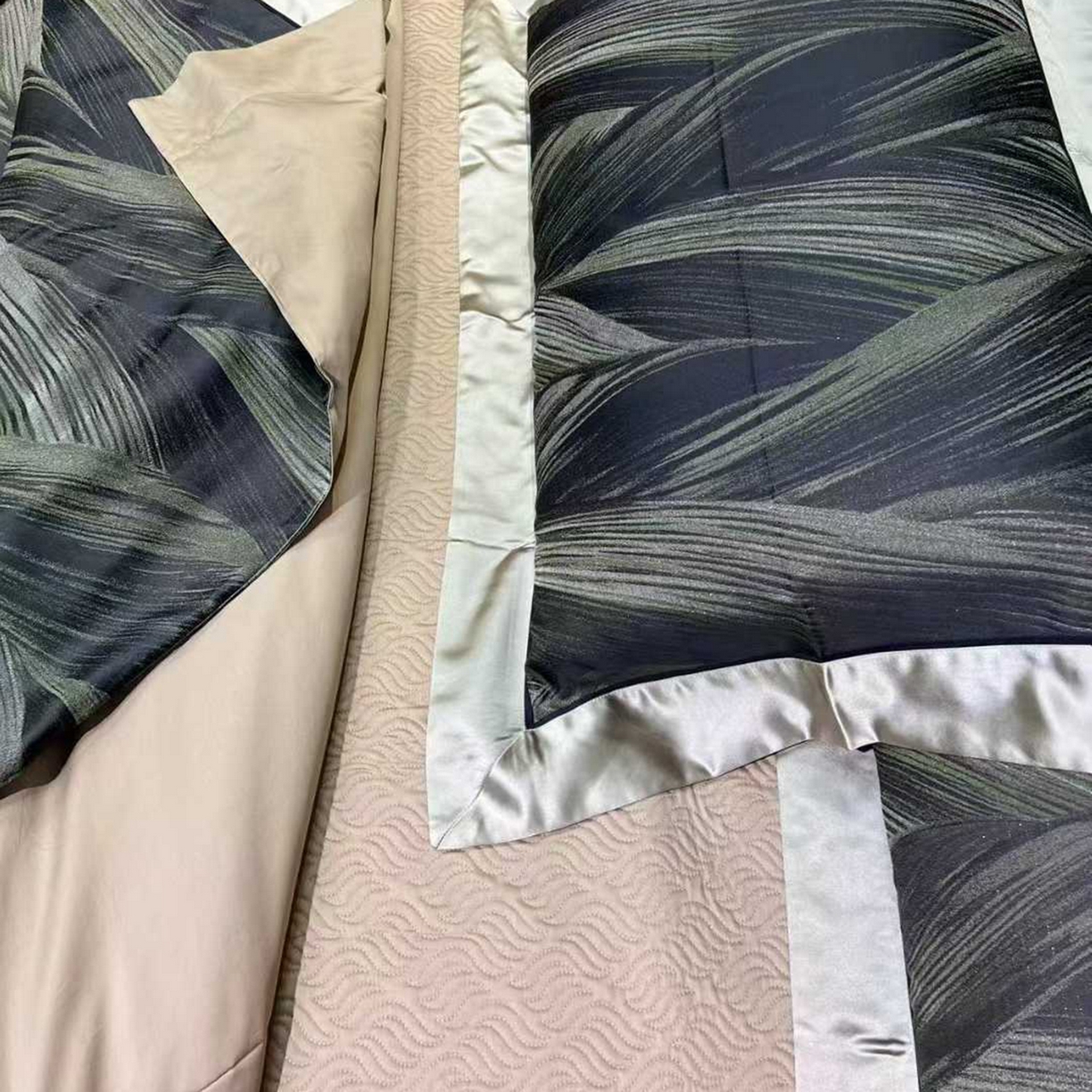 91家纺网 家纺一手货源 找家纺 edra 2026新款真丝天丝轻奢提花床盖款四件套 叶岚