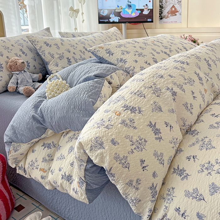 91家纺网 家纺一手货源 找家纺 （总）梦纤绒 2026春夏新款简单款泡芙纱印花四件套