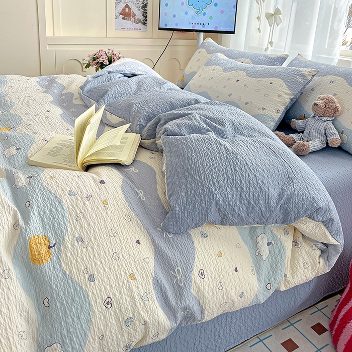 91家纺网 家纺一手货源 找家纺 梦纤绒 2026春夏新款简单款泡芙纱印花四件套 果子小象