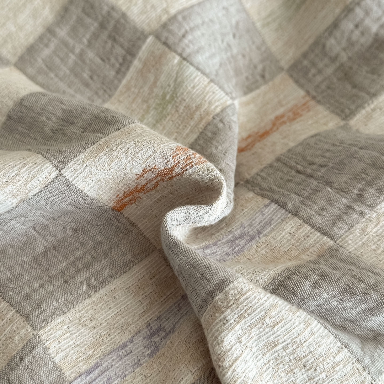 91家纺网 家纺一手货源 找家纺 眠博士 2026新款色织水洗双层纱提花四件套 曲奇灰格