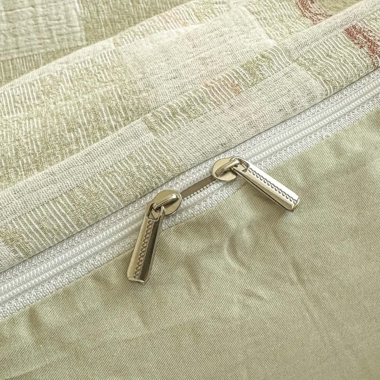 91家纺网 家纺一手货源 找家纺 眠博士 2026新款色织水洗双层纱提花四件套 曲奇绿格