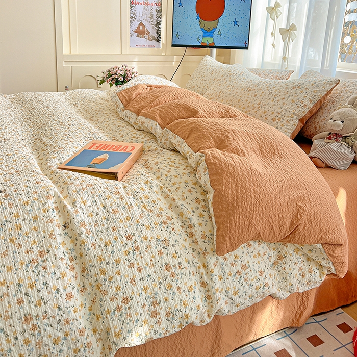 91家纺网 家纺一手货源 找家纺 梦纤绒 2026春夏新款简单款泡芙纱印花四件套 花间赋