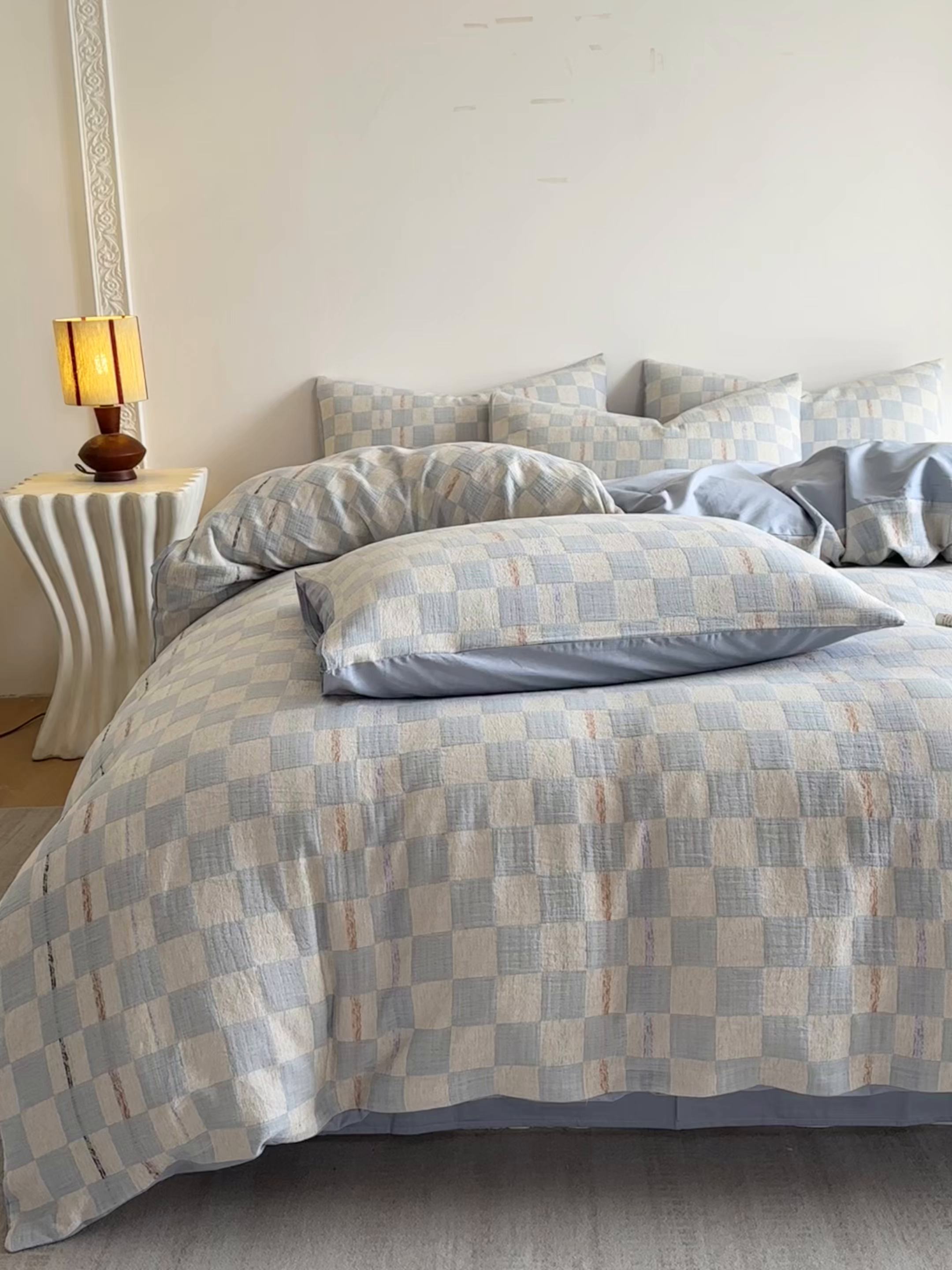 91家纺网 家纺一手货源 找家纺 眠博士 2026新款色织水洗双层纱提花四件套 曲奇蓝格