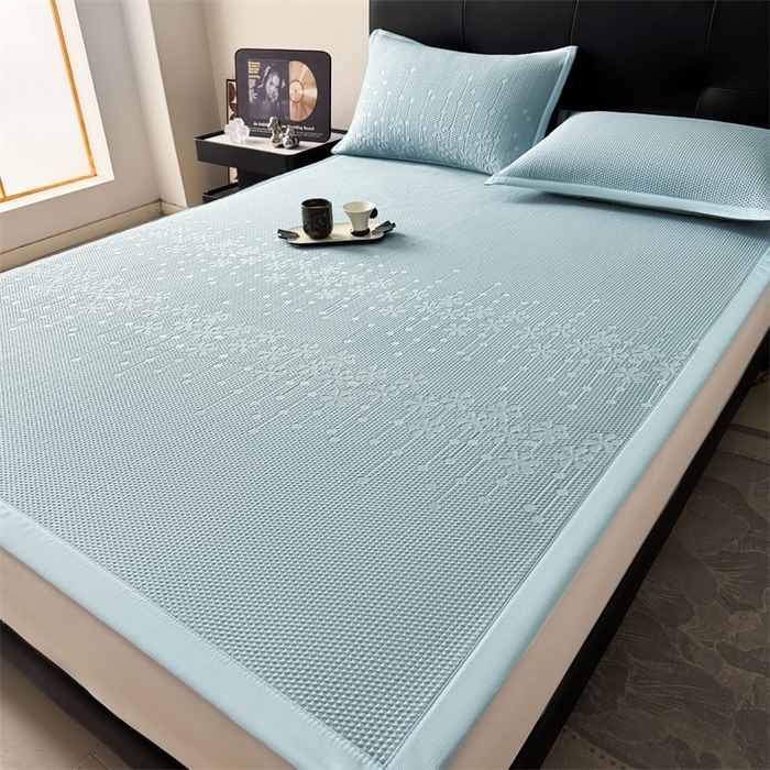 91家纺网 家纺一手货源 找家纺 （总）慕木家纺 2025新品A类PE提花冰豆豆凉席床流星雨系列(可供跨境压缩）