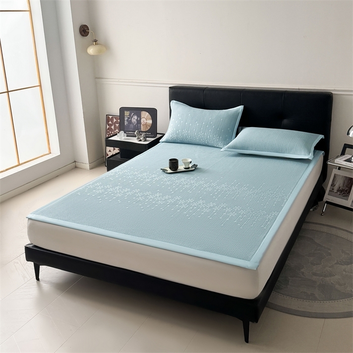 91家纺网 家纺一手货源 找家纺 （总）慕木家纺 2025新品A类PE提花冰豆豆凉席床流星雨系列(可供跨境压缩）