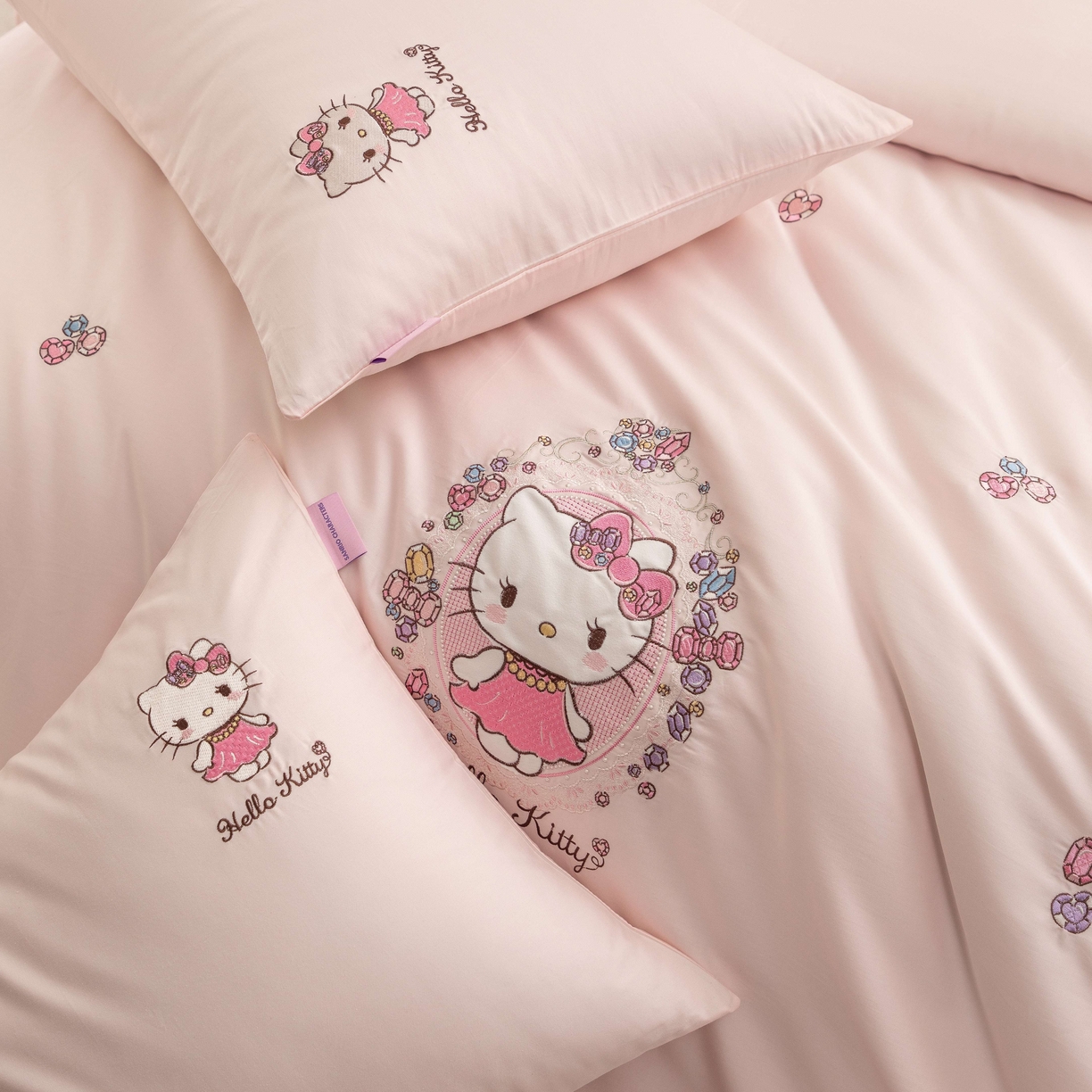 91家纺网 家纺一手货源 找家纺 （总）卡巴伦家纺 2026新款正版hellokitty长绒棉全棉纯棉四件套【联系客服获取授权后才可售卖】