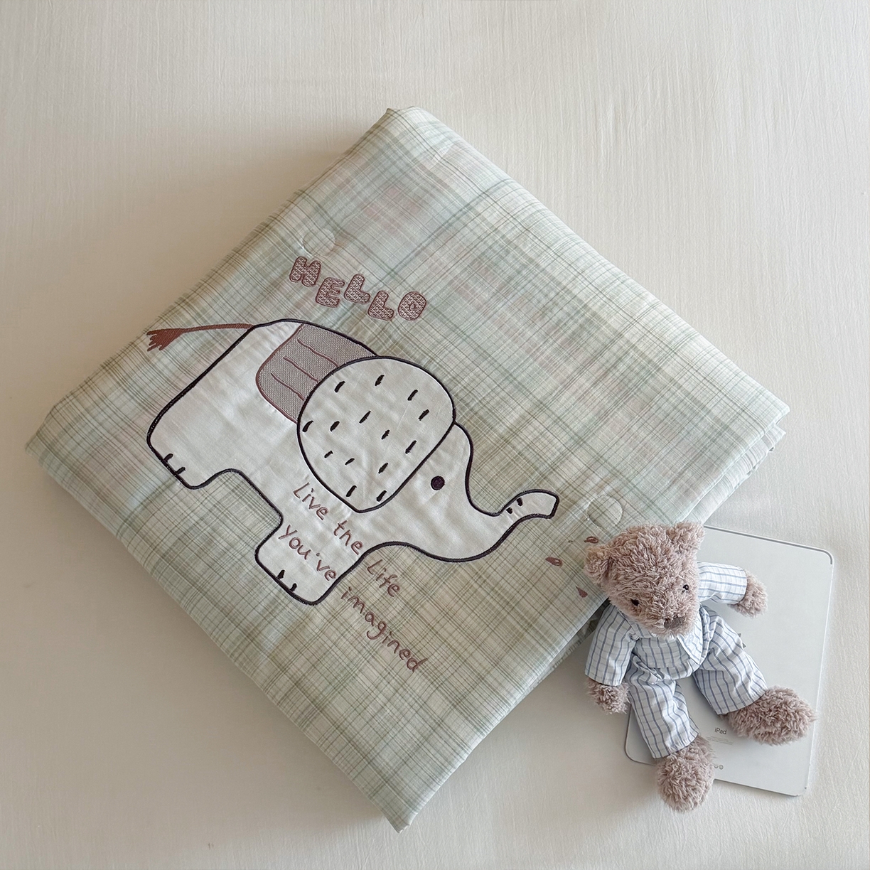 91家纺网 家纺一手货源 找家纺 一加一 2026新款全棉双层纱贴布绣大豆夏被-格格乐园 软萌小象